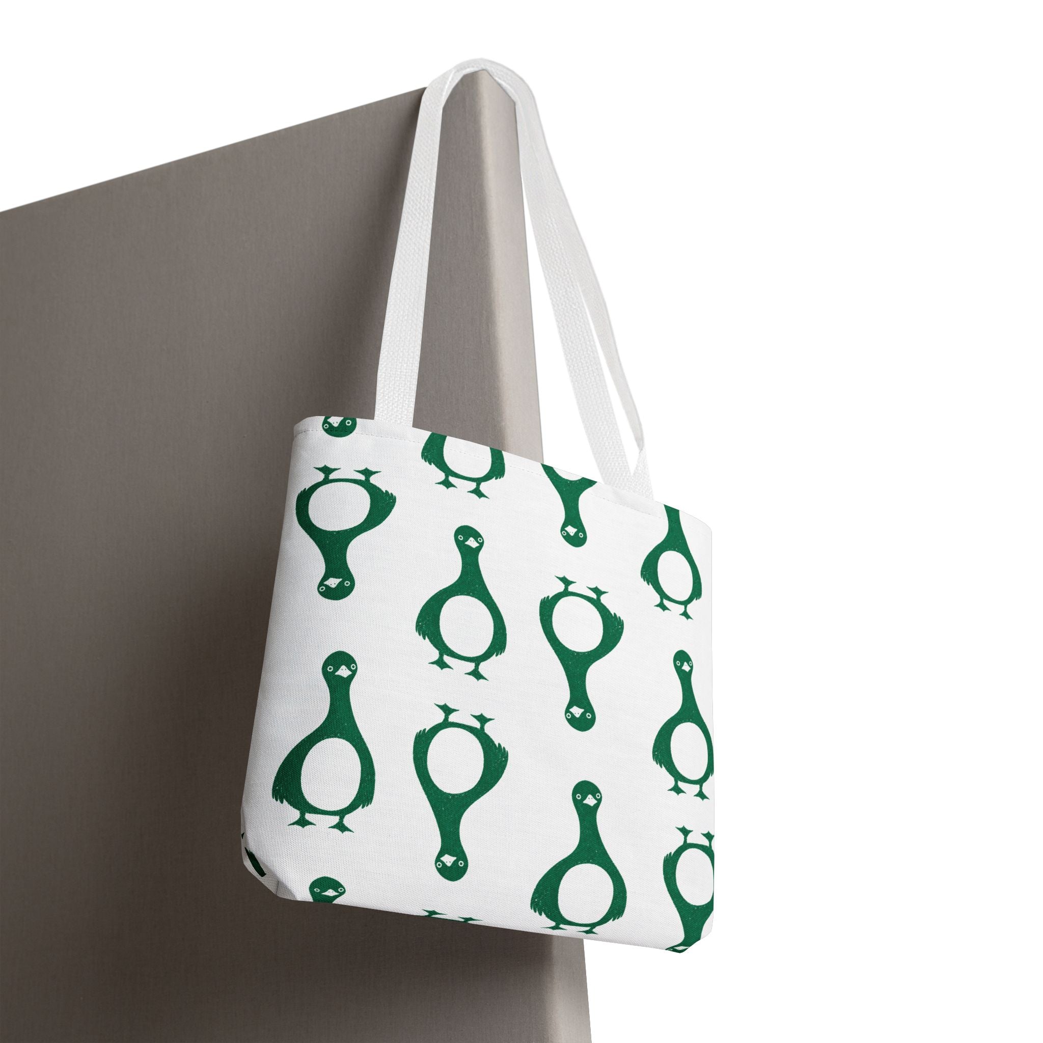 Green Penguin Pattern Tote Bag — Cute Reusable Shopping & Beach Tote