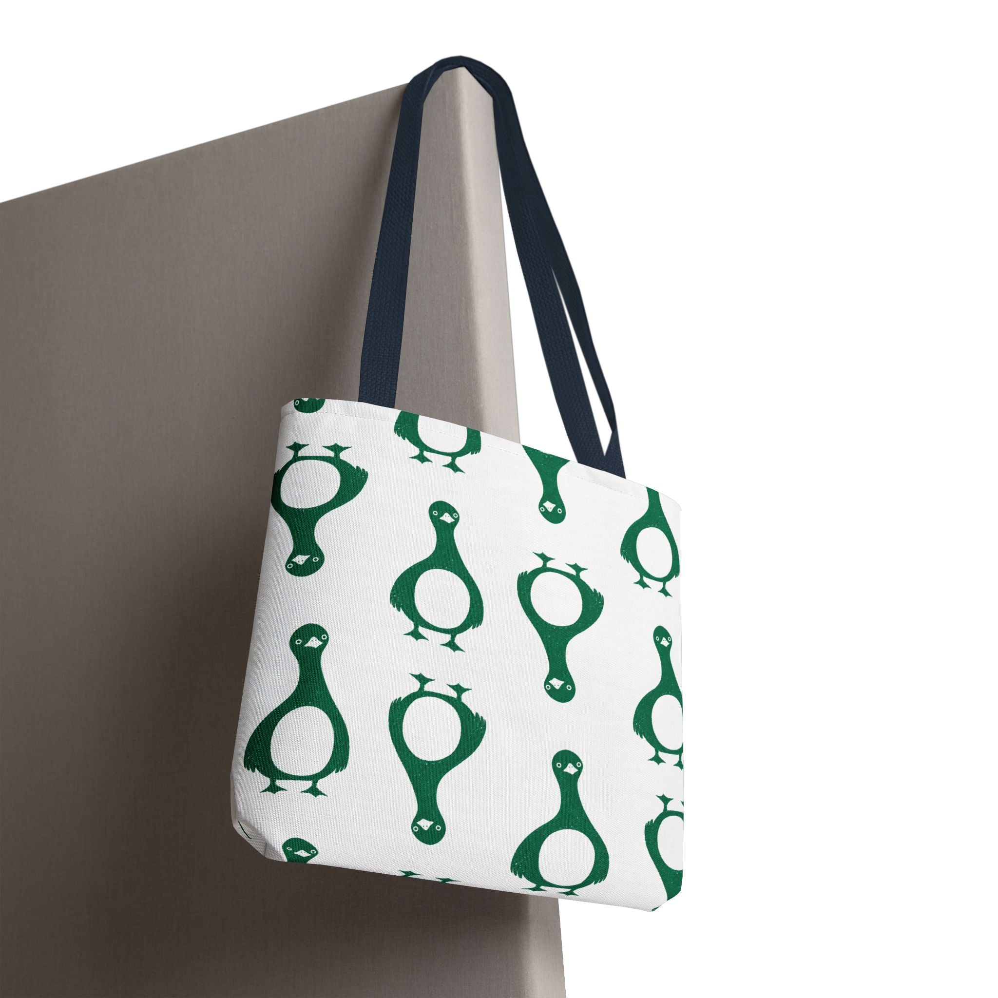 Green Penguin Pattern Tote Bag — Cute Reusable Shopping & Beach Tote
