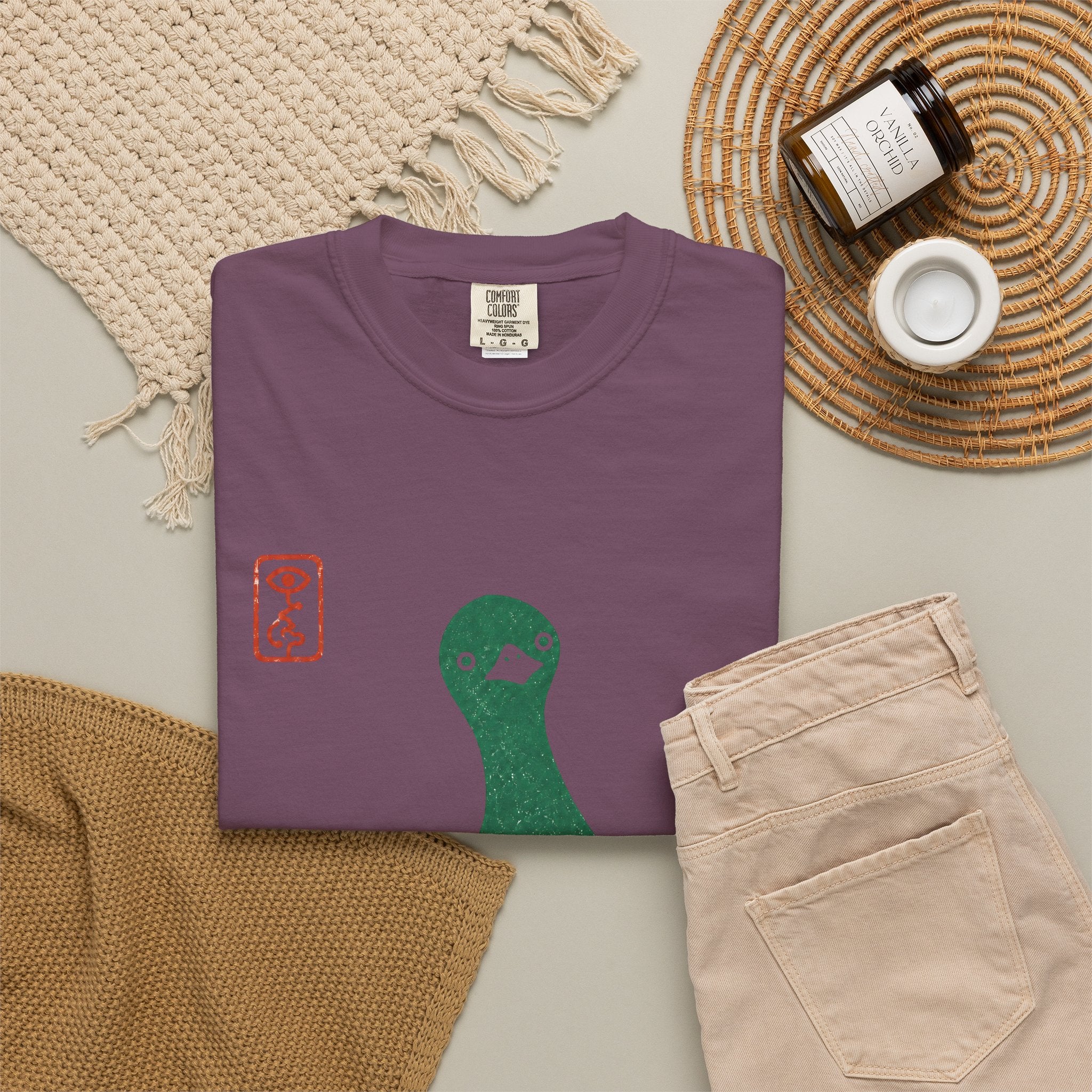Pigeon Graphic T-Shirt — Vintage Green Bird Print