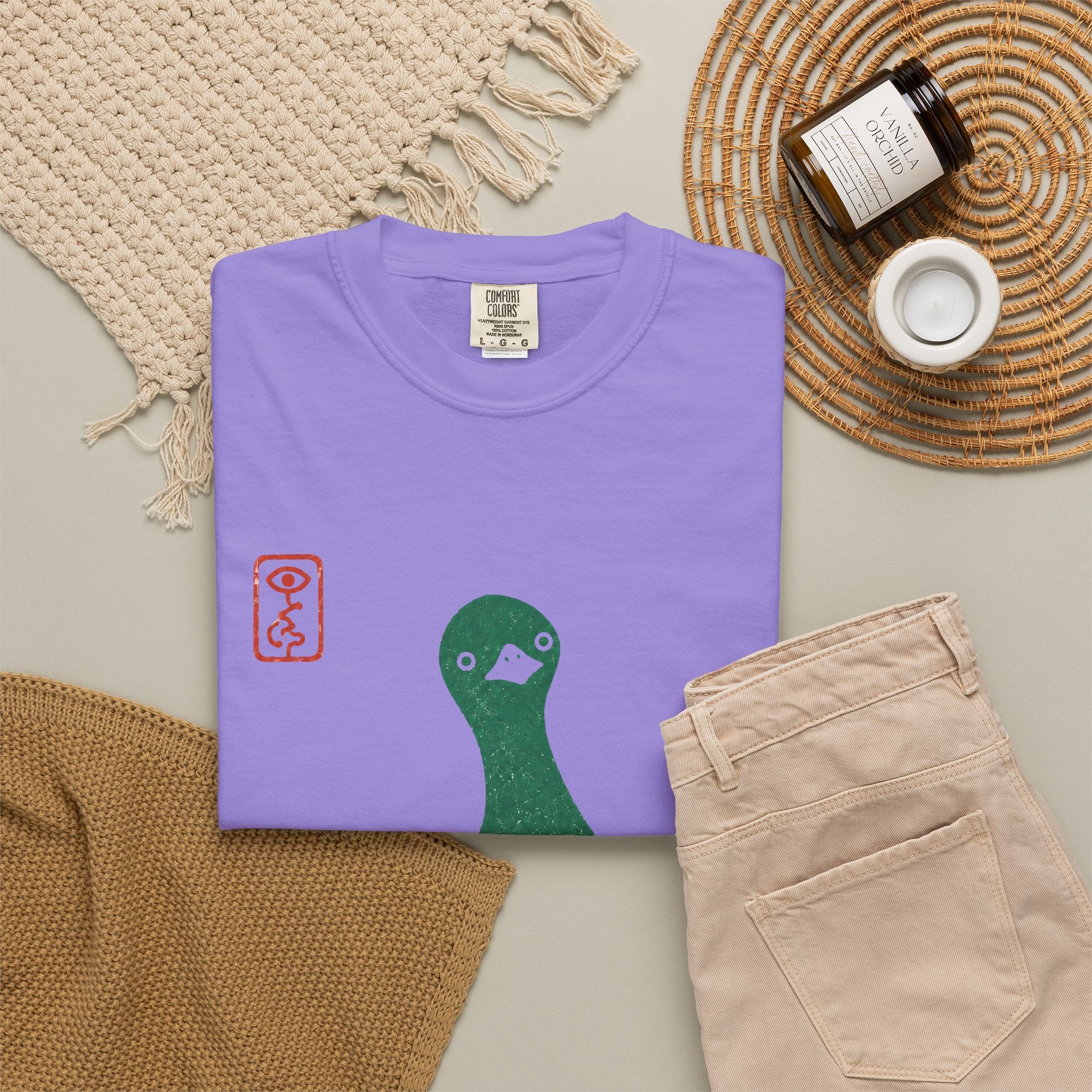 Pigeon Graphic T-Shirt — Vintage Green Bird Print